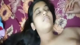 गुजजु लवर्स की जबरदस्त चूत चुदाई वीडियो