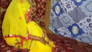 नयी नवेली दुल्हन की सूहग रात छोटे देवर के साथ