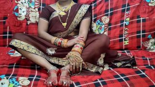 गुजराती भाभी की गरम चूत चुदाई वीडियो