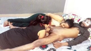 विलेज स्टेपसिस्टर थ्रीसम सेक्स हिंदी ब्लू फिल्म