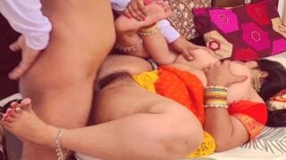 बिग बूब्स भाभी की झांट वाली चूत साथ दर्दनाक सेक्स वीडियो
